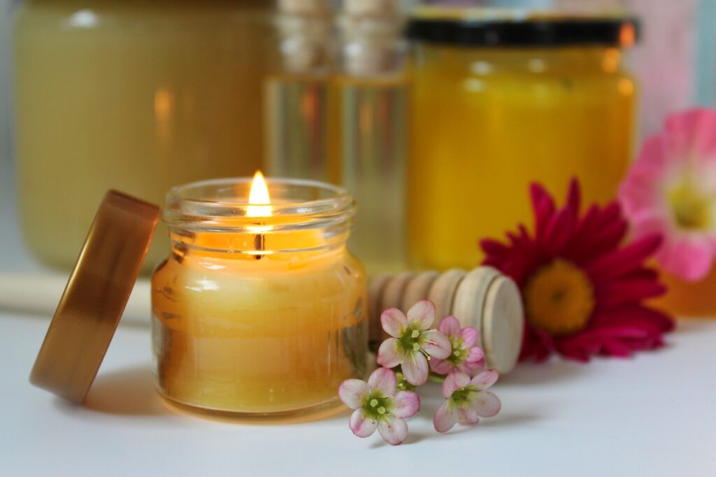 beeswax candle, beeswax, honey products-3413350.jpg